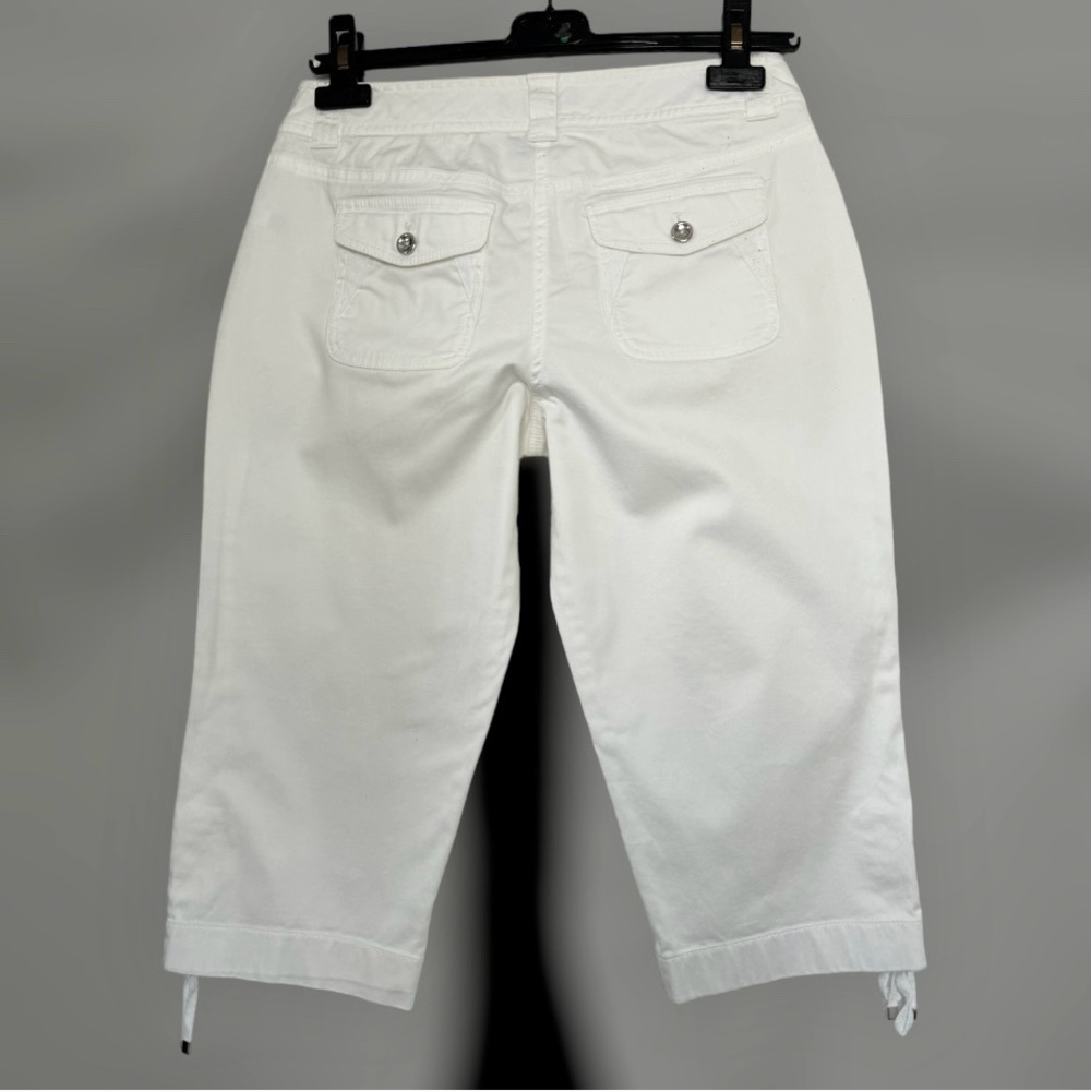 🛍️SALE🛍️ White House Black Market Pedal Pusher Lace-Up Detail Crop Pants - Picture 4 of 9